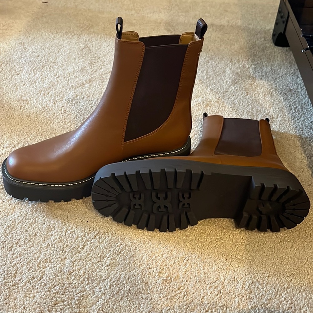 Sam Edelman Chelsea boots.